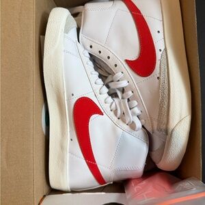Nike W Blazer Mid ‘77